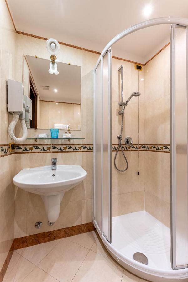 Ferienwohnung Ca' Pinelli Venedig Exterior foto