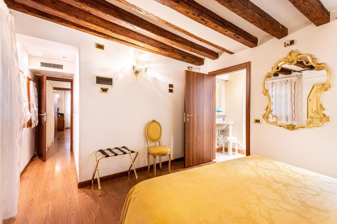 Ferienwohnung Ca' Pinelli Venedig Exterior foto