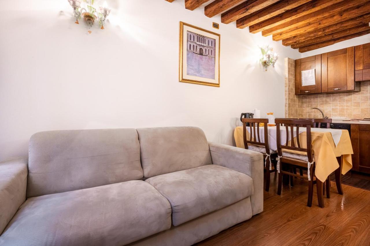 Ferienwohnung Ca' Pinelli Venedig Exterior foto