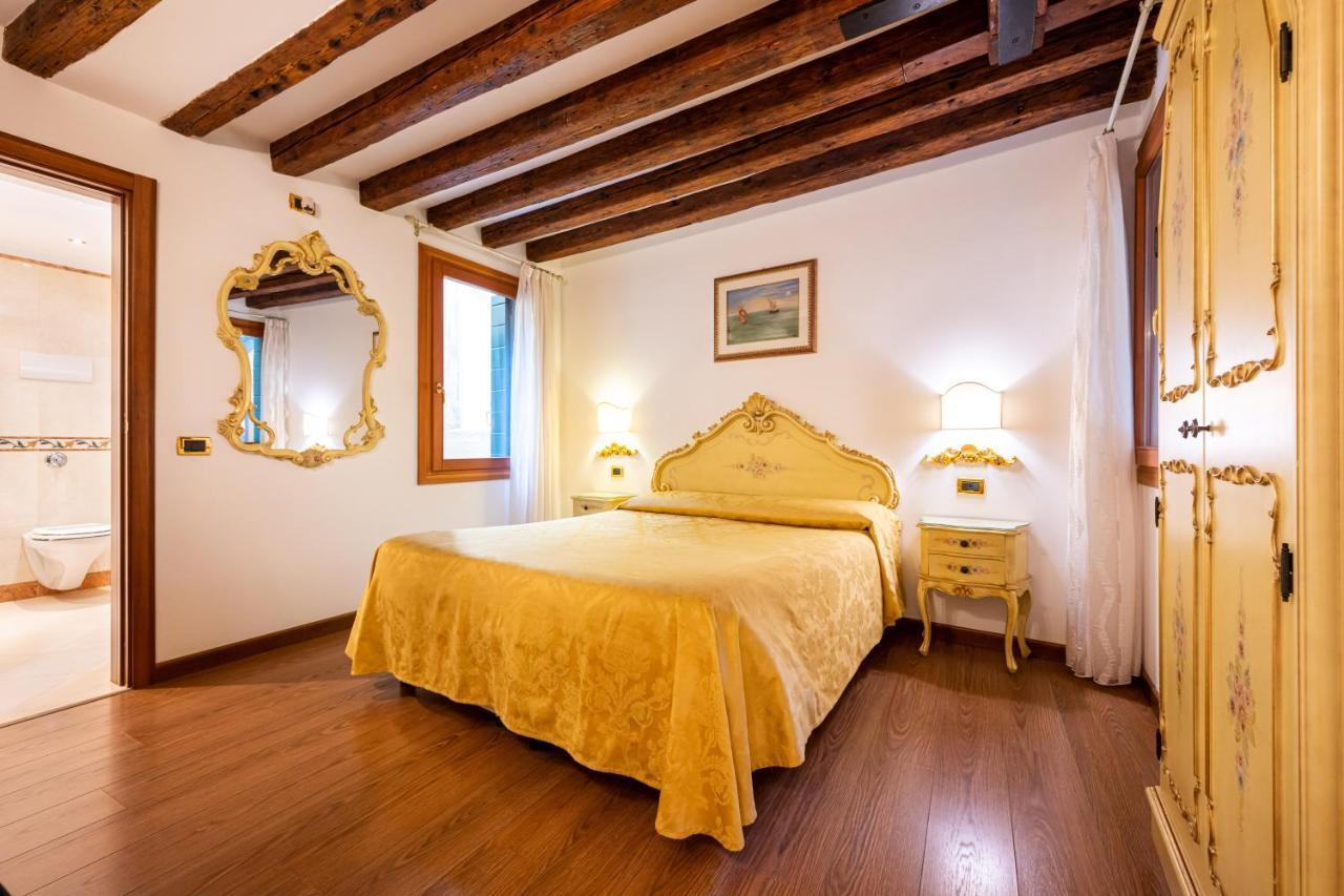 Ferienwohnung Ca' Pinelli Venedig Exterior foto